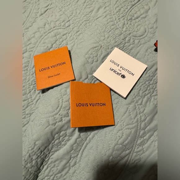 Louis Vuitton Lock Jewelry Set - Picture 7 of 8